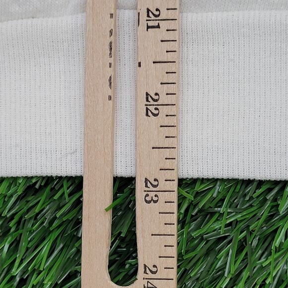 Vintage 1991 Bear Sweatshirt Womens Large 21x23 Cropped USA - Picture 16 of 16